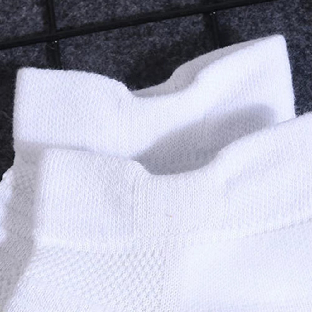 Men Socks Solid Color Thickening Cycling Running Football Basketball Soccer Socks Sports Anti-Slip Thicken Thermal Socks Men